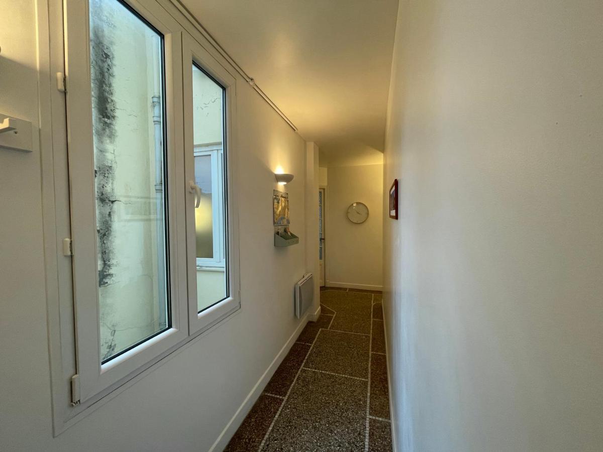 Nice Renting - Notre Dame - Cosy Loft Perfect View On The Roofs ภายนอก รูปภาพ
