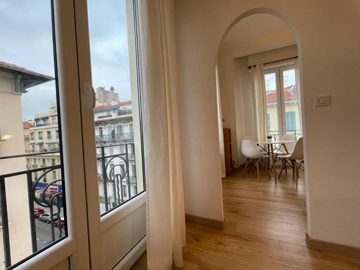 Nice Renting - Notre Dame - Cosy Loft Perfect View On The Roofs ภายนอก รูปภาพ